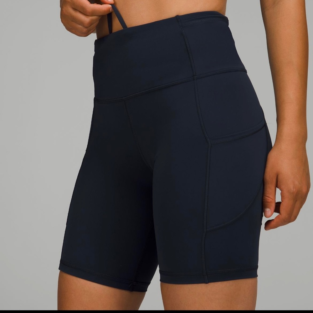 Lululemon fast and free short 6 inch size 4